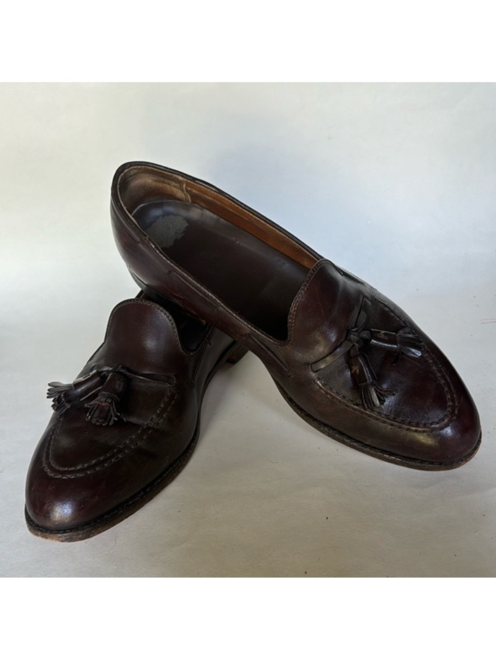 ALDEN Men’s Loafers Slip On Tassels 3H03 025 5 663 $400 Size 9.5 $400 GUC